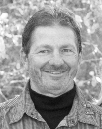 Stanley-Ware-Obituary