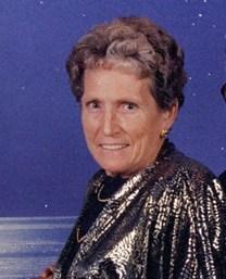 Regina F Smith obituary photo