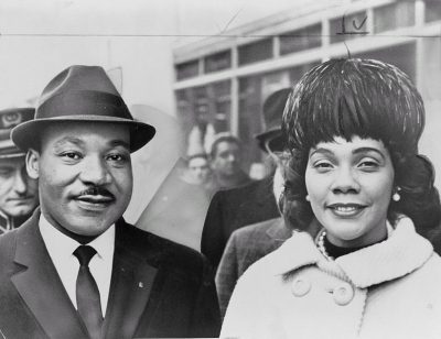  Dr. and Mrs. King, 1964 (Wikimedia Commons/Herman Hiller)