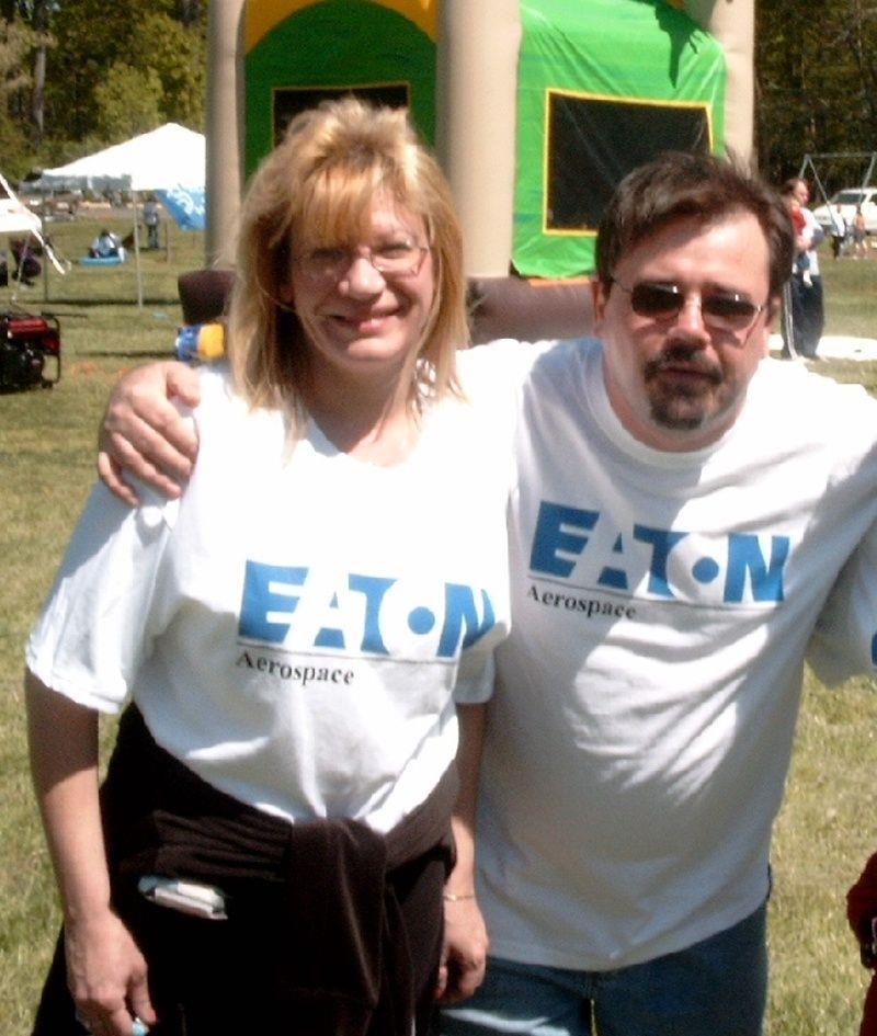 I worked with Dawn at Eaton. My condolences to the family and friends.